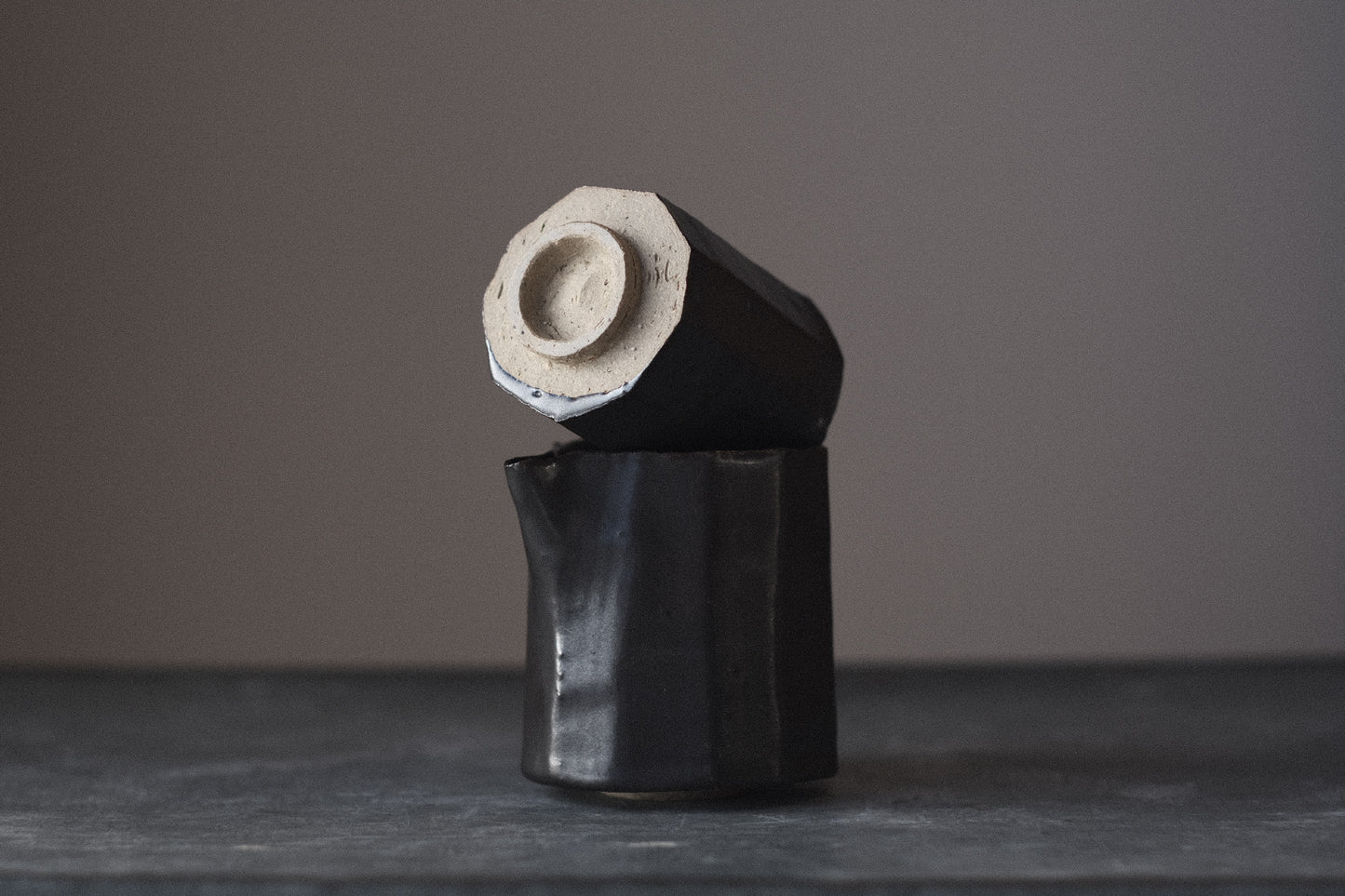 Black Faceted Server